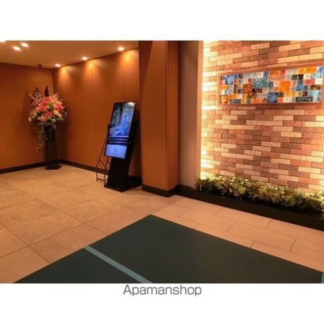 ザ・パークハビオ新宿[1R/25.12m2]のエントランス