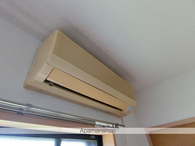 SURPLUSプルミエの内装写真