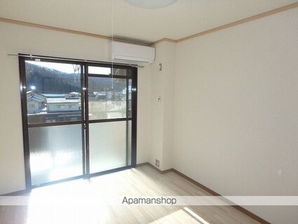 長野県松本市筑摩４丁目[2DK/43.74m2]の内装3