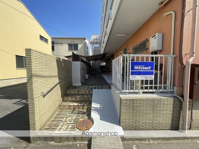 エステートピアパークの玄関写真