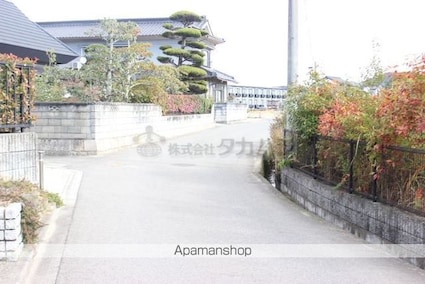 アップロードＡ[2DK/50.27m2]の周辺2