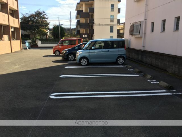 グラシュー瀬頭の玄関写真