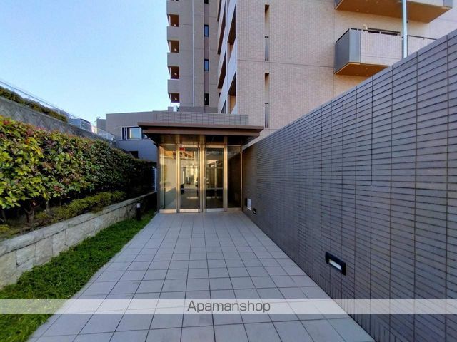 ロイヤルプラザ千里の外観写真
