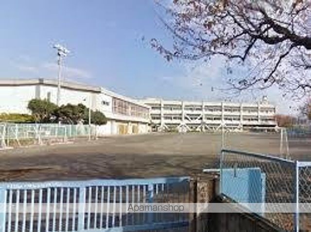 シャン　ド　ポワール[2LDK/63.43m2]の周辺7