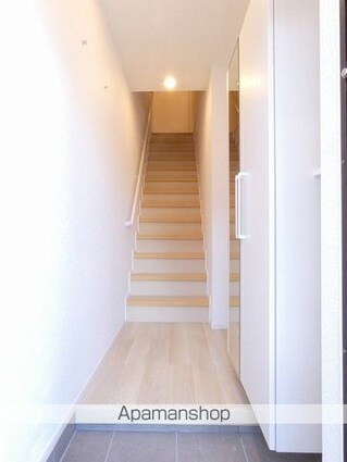 ジェルメしいの木[2LDK/59.58m2]の玄関