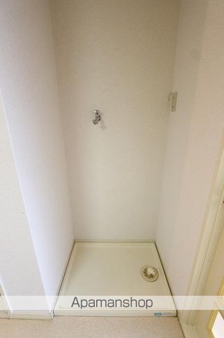 フォレスト三条の内装写真