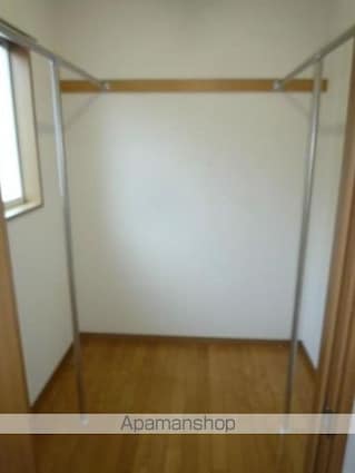 ＥＡＳＴ１０１０館[3LDK/82m2]の収納