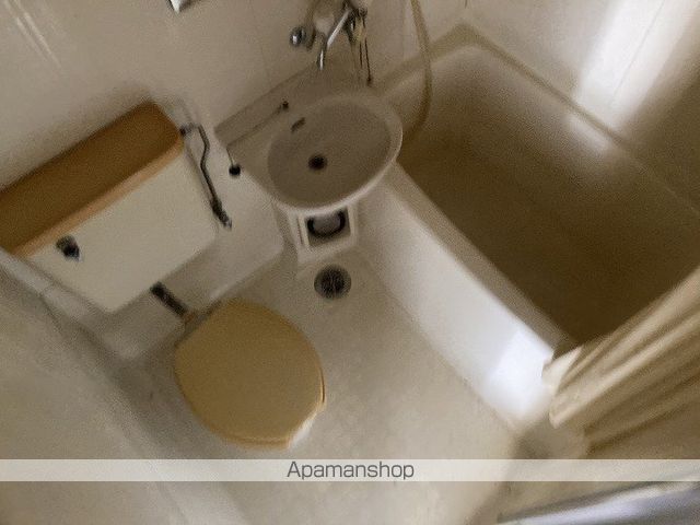 ブルーハイム駒岡の内装写真