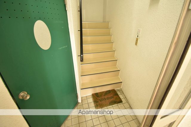 はいしげビルの玄関写真