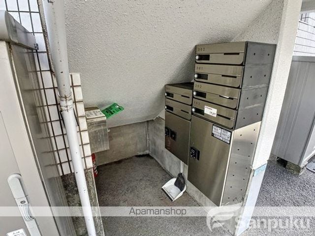 エステート小島の内装写真