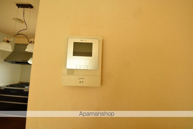 札沼線 八軒駅 徒歩15分 3階建 築38年の内装写真