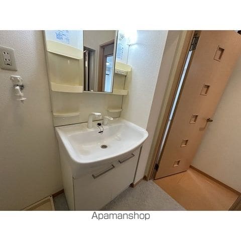 グレースセレノ小山の内装写真