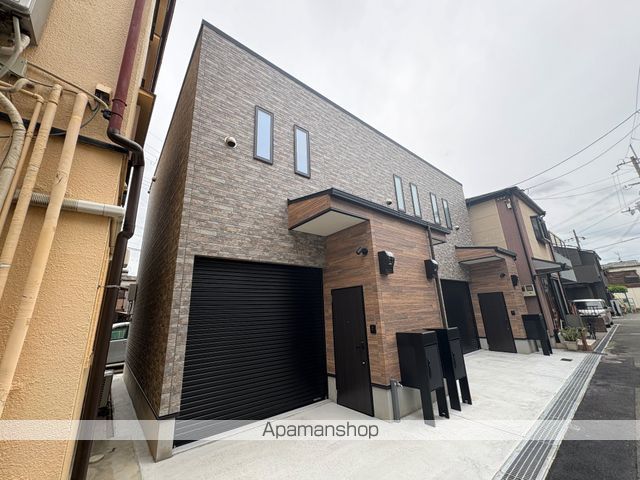 寝屋川市大成町ガレージハウス