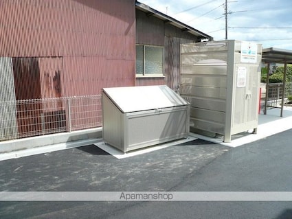 ＷＩＴーＬ神辺[2LDK/55.32m2]の共用部2