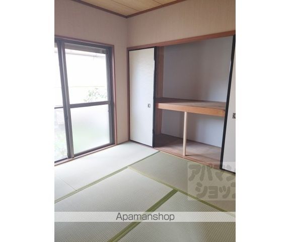 ハイツ紫峯の内装写真