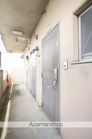 サンルミエールの玄関写真