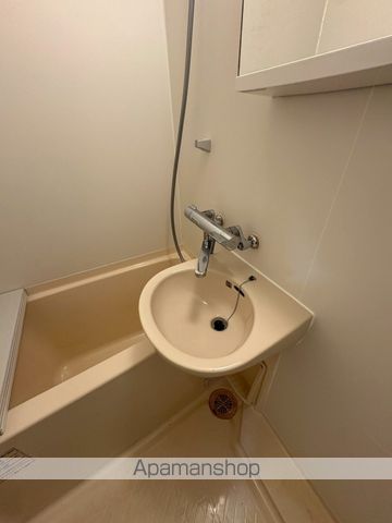 メゾン紀三井寺Iの内装写真