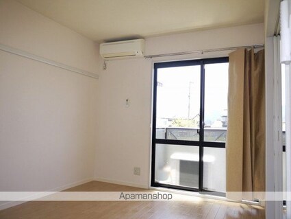 フレグランス河原口[3K/50.6m2]のリビング・居間