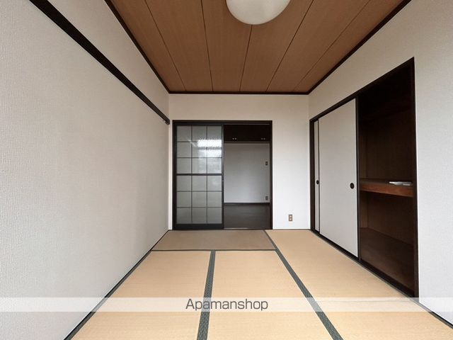 フォーブル川村の内装写真