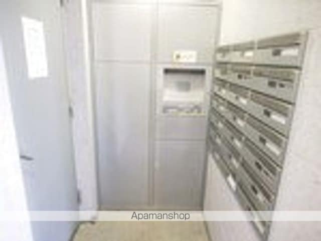 ＡＺ小石川[2LDK/62.75m2]の共用部1