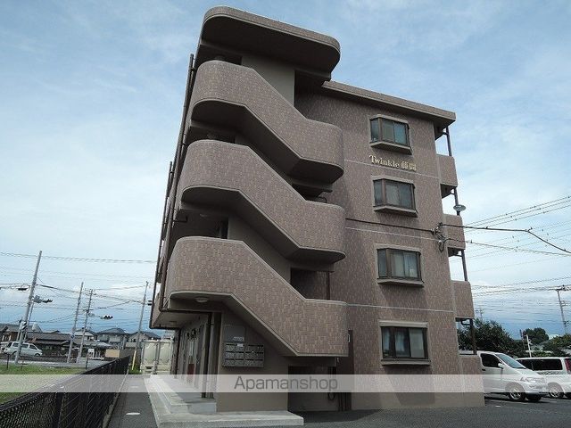 TWINKLE藤間の玄関写真