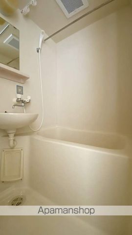 アルファ大供の内装写真