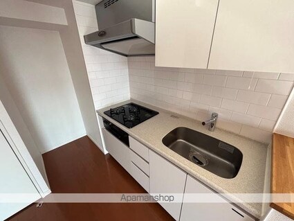 エスティメゾン大島[1LDK/44.4m2]のキッチン