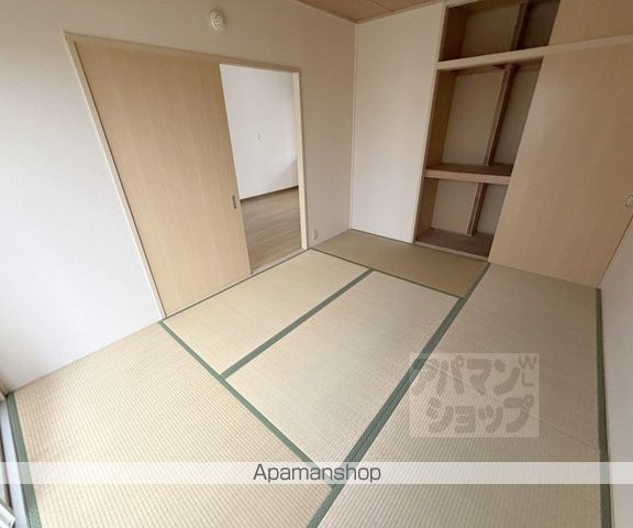 サキハイツ淀の内装写真