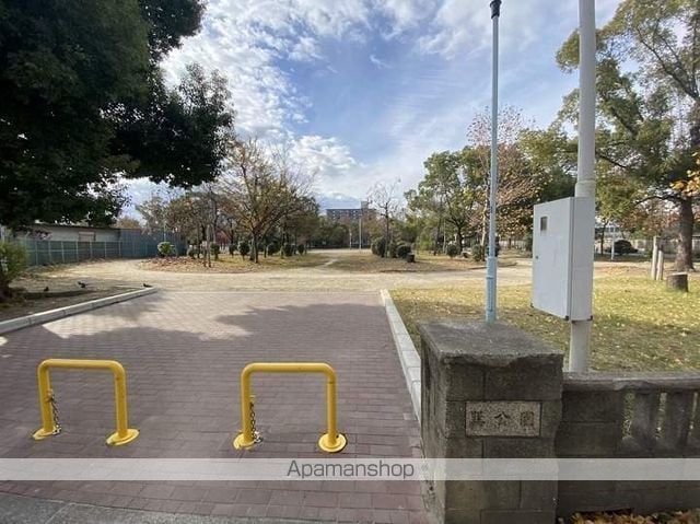 パラゴン小路の周辺写真