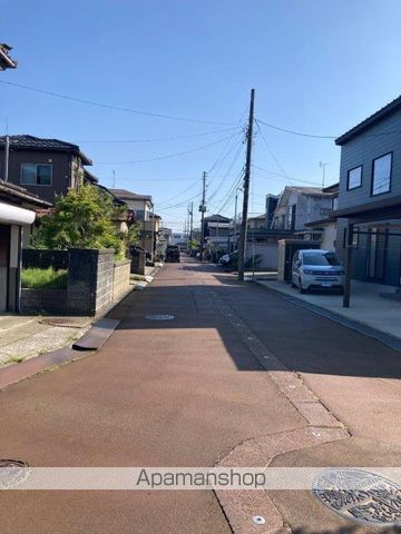 ラクアールの周辺写真