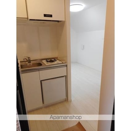 グランメゾン代田橋[1R/15.07m2]の玄関