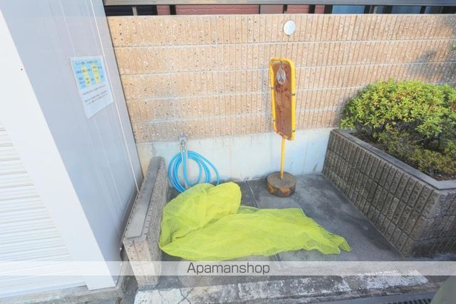 プレジール鶴見の玄関写真