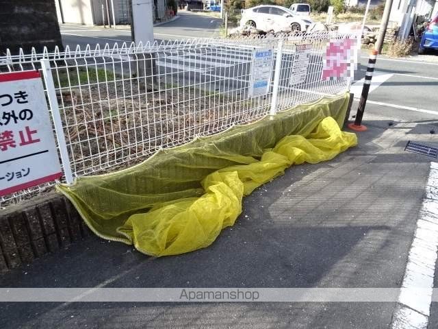 プラタナスの外観写真