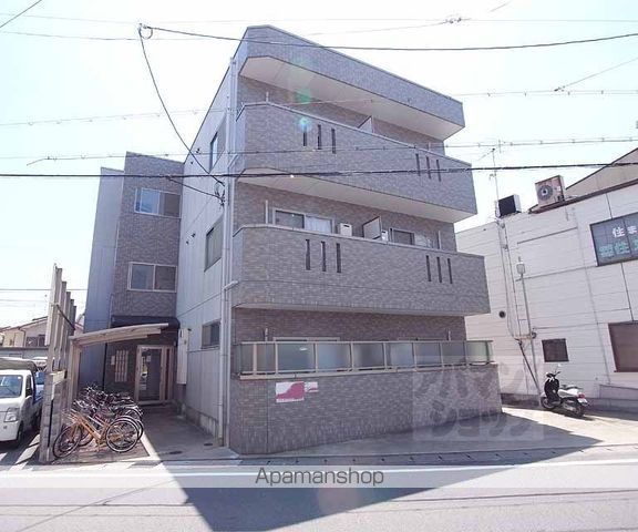 ルミエール太秦の外観写真