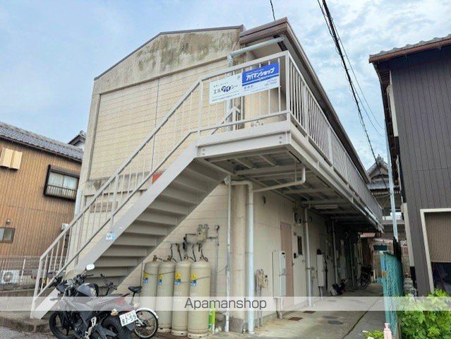 ロータス本町の外観写真