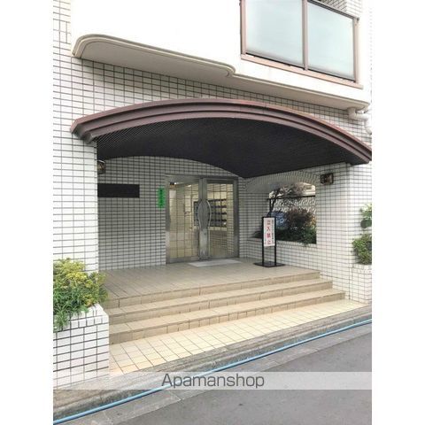 シェソワ百人町の外観写真