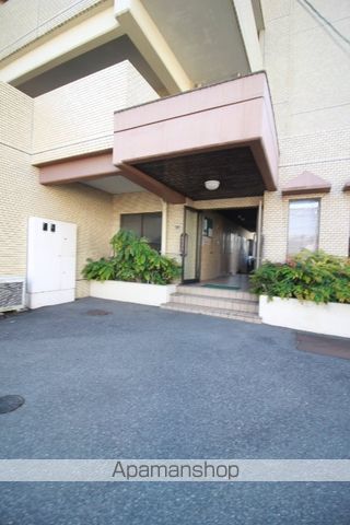 シティハイツ清水の玄関写真