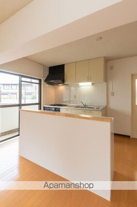 香川県高松市元山町[2LDK/55.69m2]の内装2