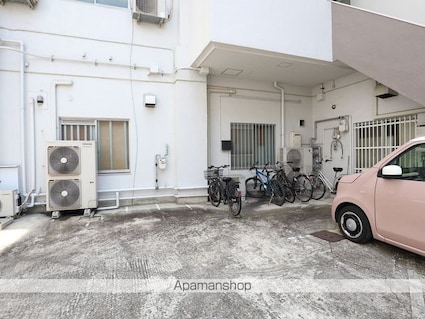 小林ビル[1LDK/38m2]の外観4