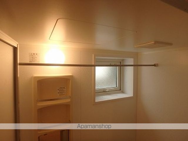 ラインストリームの内装写真