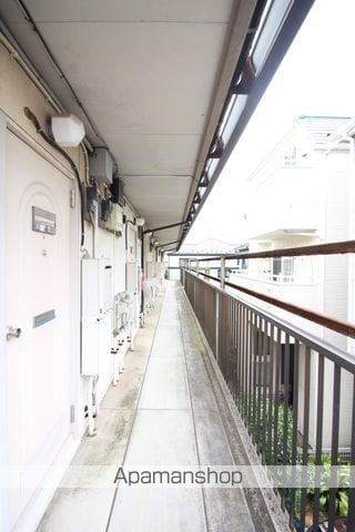 フォーブル日大通りの玄関写真