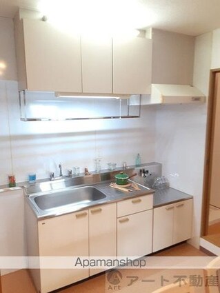 グランアルブル山越Ⅲ[2LDK/45.36m2]のキッチン