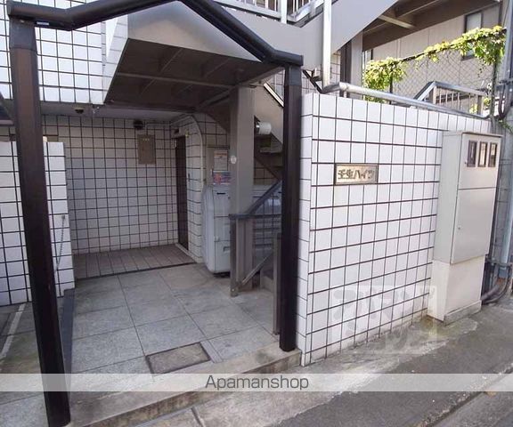 壬生ハイツの玄関写真