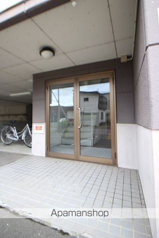 リバティー藤の玄関写真