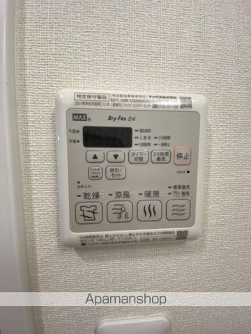 プレサンスTHE新栄の内装写真