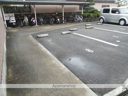和歌山県和歌山市杭ノ瀬[3DK/56m2]の駐車場3