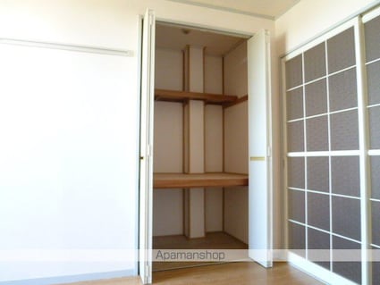 クレール清水[3LDK/65.44m2]の内装4