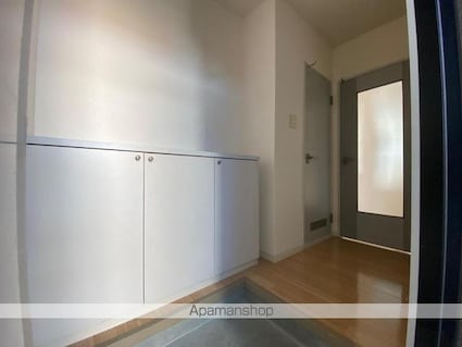 エクセルメゾン　Ｇ棟[2LDK/53.26m2]の玄関