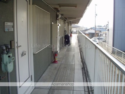 滋賀県大津市滋賀里２丁目[2LDK/44.41m2]の共用部3