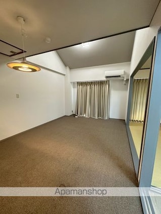 フロンティアビル[3LDK/71.77m2]の内装1